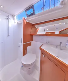Segelurlaub in einem Beneteau Oceanis 48 am Mittelmeer in Kas, - Image 3