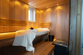 Design takvåning på sjön med egen bastu, 200 m till Östersjön - Image 4