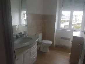 Maison entièrement rénovée pour 9 personnes + 1 bébé - Image 4