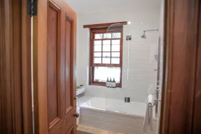 Old Duninald House - Historic Farmhouse Experience - Image 3