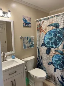 Tortuga Oceanside Villa with Beautiful Beach and Sunset Views in Emerald Isle - Image 5