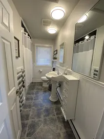 Beautiful Brighton/Charlottetown; 1300 sq ft. apartment with AC and large deck.  - Image 5