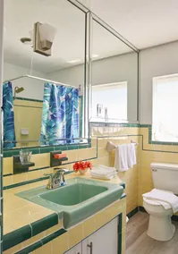 A sea of tranquility in a charming neighbourhood with a secluded local beach.   - Image 2