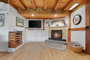 Whole House, Scenic Post and Beam Home Overlooking Canandaigua Lake! Sleeps 10 - Image 3