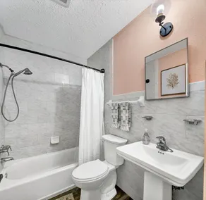 2bd1b Apart DT Safety Harbor, FREE Wifi - Image 2