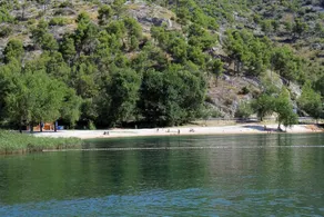 Apartamento para dos personas con balcón y vista al mar Bilice, Krka (A-13545-a) - Image 5
