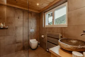 Gstaad Lussuoso appartamento con terrazza e vista mozzafiato - Image 2