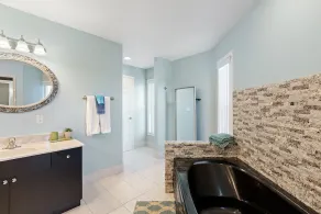 Direct Oceanfront Honeymoon Suite- Bonzer - Image 3