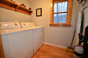 Romantic Couples' Hide-Away-Remodeled w/ WiFi, Hot Tub, Dock on Toccoa River! - Image 2
