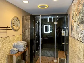 1 bedroom with SPA bathroom and mountainside deck - Image 3