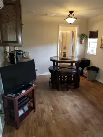Cabin for two on 160 Acres,less than 20 min from Choctaw Casino Durant OK - Image 4