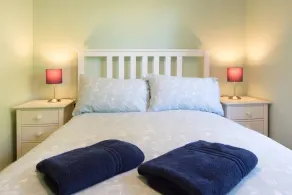 Cosy Modern Oxford Apartment - Image 5