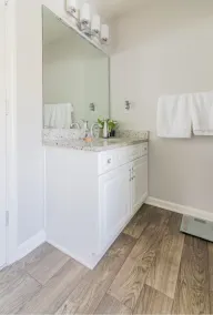 Vacker 4bd hemifrån - Image 3