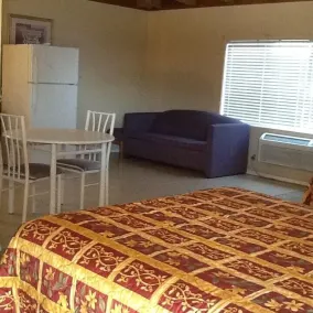 BUTTERFIELD STAGE MOTEL - Image 2