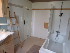 Villa *****  à 50m de la plage, espace détente avec SPA, billard & baby-foot - Image 5