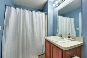 Cozy Ohio City home w/Hot Tub & amazing amenities! - Image 5