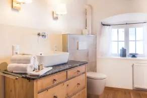 Vacation apartment Max, 110 sqm, 3 bedrooms, with balcony - Image 2