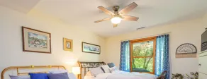 Bright and peaceful Galena retreat. Near amenities and Chestnut - Image 4