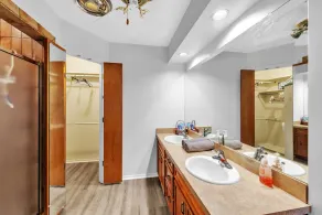 Lake House At Granbury 3 Bedroom Home - Image 2