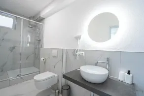 Doppelzimmer mit Dusche und WC - Image 4