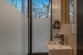 Mirror Villas - Modern Retreat with private hot tubs and mountain view - Image 4