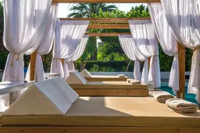 Enorme Armonia Hotel - Image 2