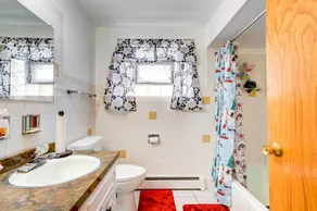 Oak Lawn Apartment ~ 2 Mi to Ford City Mall! - Image 4