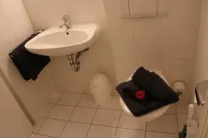 2-zimmer Appartement mit Freiem Eintritt ins Lamer Osserbad - Image 3