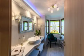 Villa Filoxenia - by the sea - up to 12 guests - Image 2