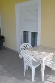 One bedroom apartment with terrace and sea view Starigrad, Paklenica (A-6623-e) - Image 4
