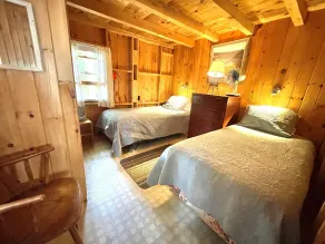 The perfect 3 bedroom lakeside camp on Great Pond! - Image 4