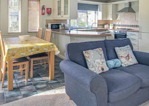 Decadent and spacious contemporary timber lodge. - Image 5