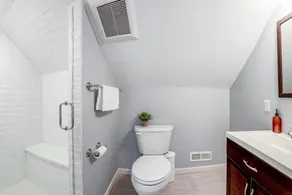 Bright, Beautiful & Cozy 4BR/2BA Plymouth Getaway! - Image 4