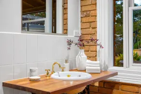 Tranquil Estate - Pool, Hot Tub & Gardens - Image 4