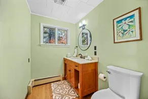 Spacious Ski Home - 10 Miles to Stowe 3 bed 4 bath - Image 4