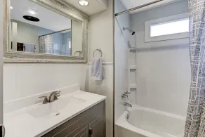 Newly remodeled 3 bedroom, 1 bath Lake getaway home. - Image 3