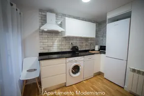 Appartement-Modernismo-SDB privée avec douche-Vue ville - Image 5
