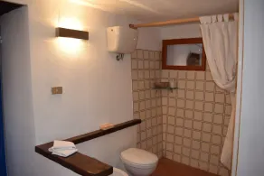 Kleine charmante Wohnung in einem Bauernhaus aus dem 16. Jahrhundert. 10 km von Gubbio entfernt. - Image 4