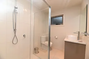 Large Waratah Bay Beach House. Wweeping views of Wilsons Prom & 400m to beach. - Image 2