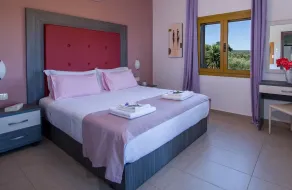 BH401 - R - Villa Chania - Image 2