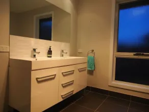 River View House, beautiful river views, free wifi. - Image 3