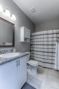 NEW 3 BR home in immaculate condition, mountain views just outside of Tucson - Image 2