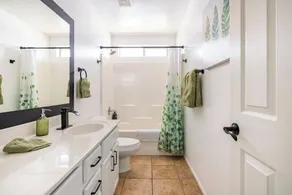 AZ Sun Palm Retreat w/optional Private Heated Pool - Image 4