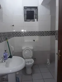 3 Bedroom Apartments - Image 2