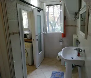 BEAUTIFUL  APARTMENT WITH GARDEN 50 MT FROM THE SEA TO THE 5 TERRE DOORS - Image 3
