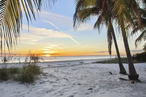Sabal Palms by Sun Palace Vacations - Image 4