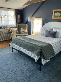 Bucks County Rustic Farmhouse Private Suite - Image 4