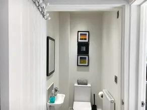 Entire Stylish Garden Apartment 2 double ensuite bedrooms sleeps 4 Pet friendly  - Image 4