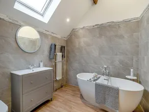 2 chambres à coucher à Abbots Bromley, near Rugeley - Image 2