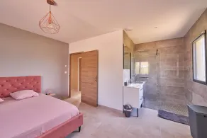 Villa with exceptional 4-star certified viewSPA and heated infinity pool - Image 3